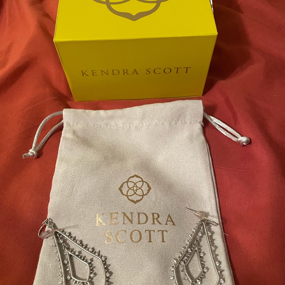 Silver Kendra Scott earrings new in box